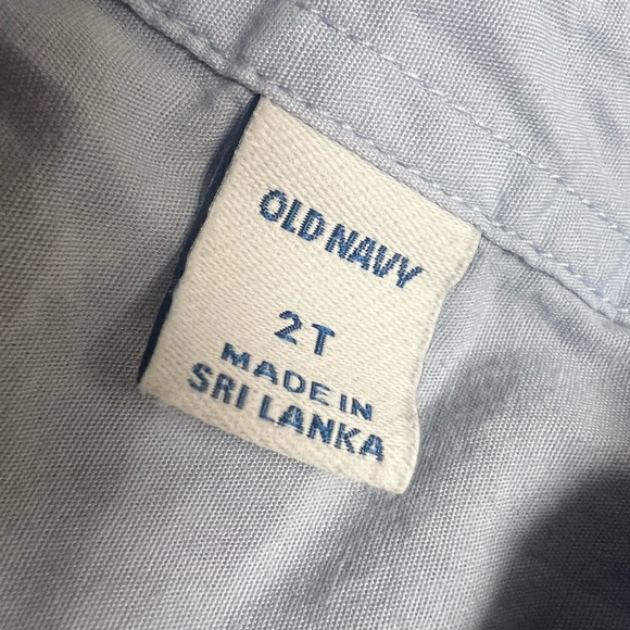 Toddler’s Short Sleeve Button Down Shirt! - Picture 8 of 9